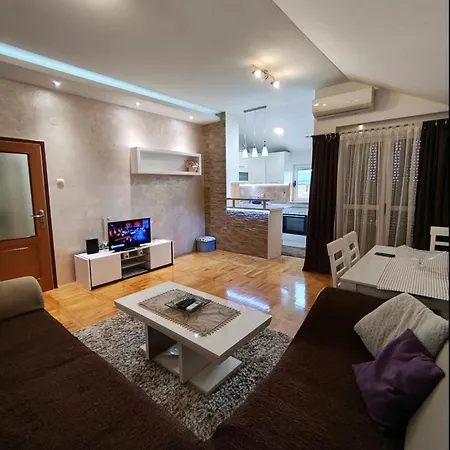 Apartment Nn