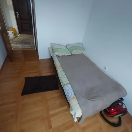 Apartment Nn *